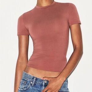 SKIMS Cotton Jersey T-Shirt Size L Redwood -Sold Out In Stores